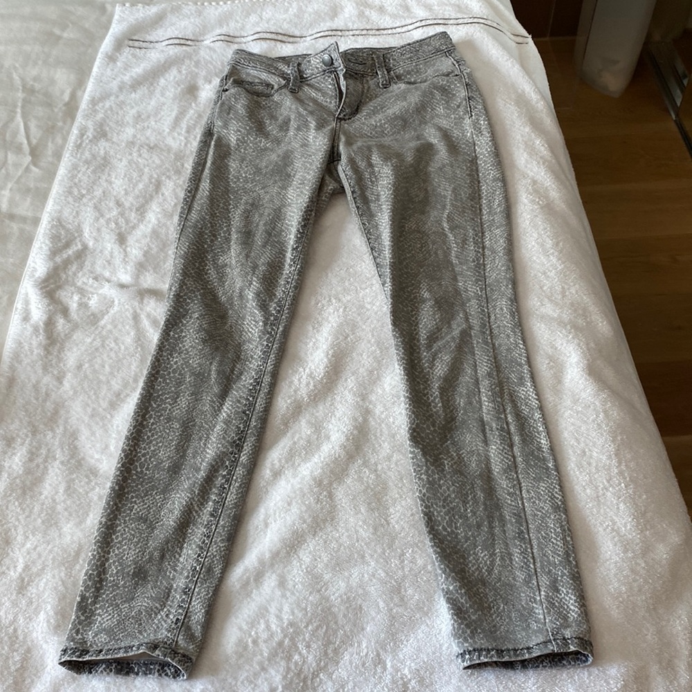 Universal Thread (target) skinny jeans